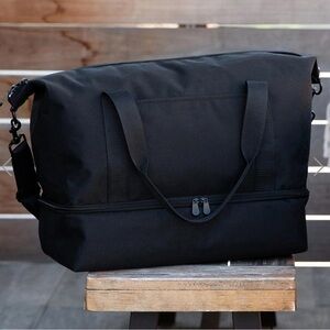 Lo & Sons Catalina Deluxe Small Bag